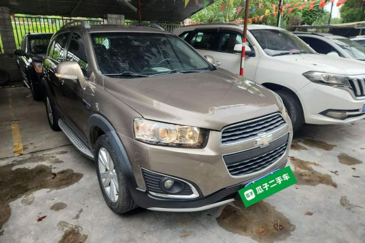 Used Chevrolet Captiva 2017 2.4L 4x4 Flagship Edition 7-Seater Exterior 2