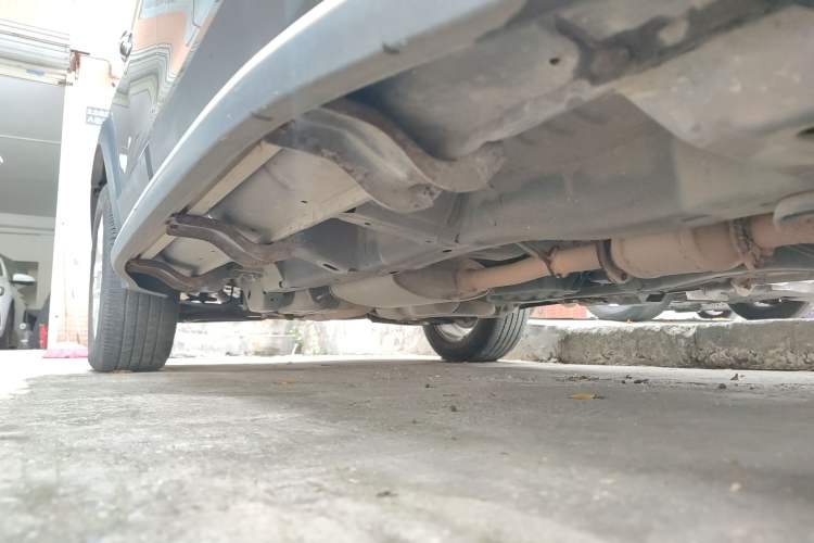 Used Chevrolet Captiva 2015 2.4L Two-Wheel Drive Urban Version 7 Seats Right Side Sill