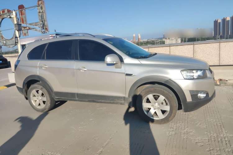 Used Chevrolet Captiva 2012 2.4L Two-Wheel Drive City Edition 5 Seats Exterior 2