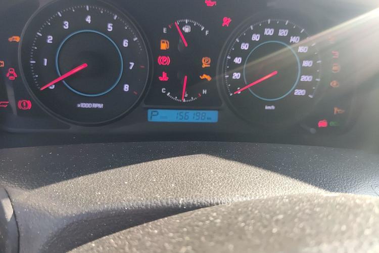 Used Chevrolet Captiva 2012 2.4L Two-Wheel Drive City Edition 5 Seats Odometer Close Up