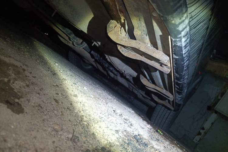Used Chevrolet Captiva 2010 3.2 AT 7-Seater Flagship Edition Chassis Front Left