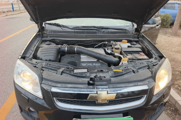 Used Chevrolet Captiva 2010 3.2 AT 7-Seater Flagship Edition Engine Bay