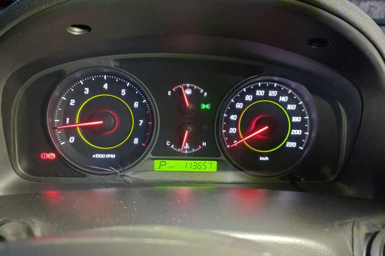 Used Chevrolet Captiva 2010 3.2 AT 7-Seater Flagship Edition Instrument Cluster