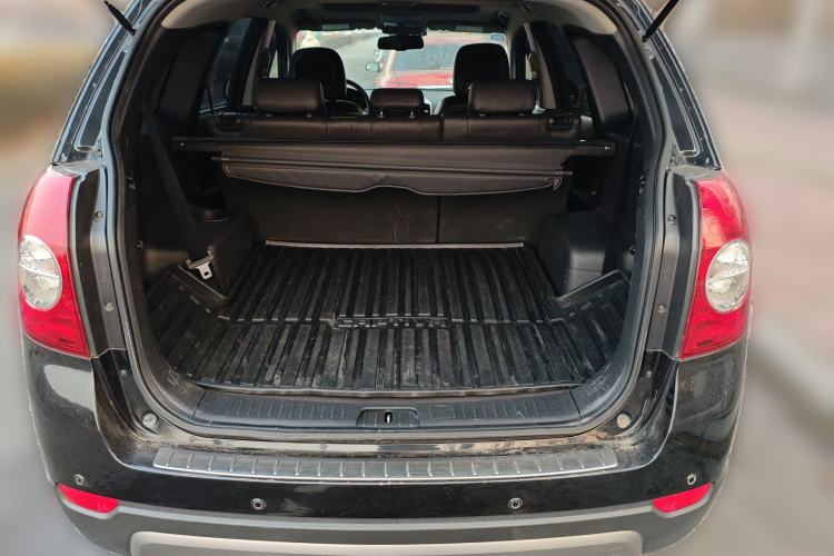 Used Chevrolet Captiva 2010 3.2 AT 7-Seater Flagship Edition Trunk