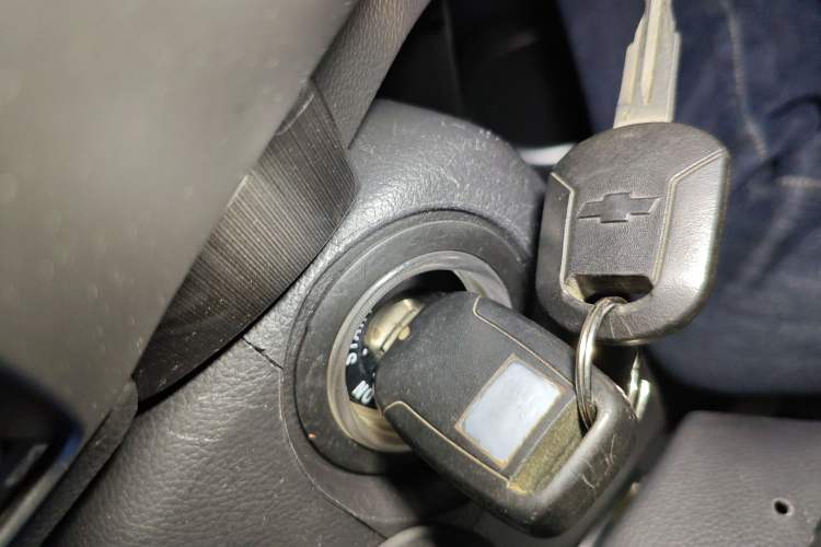 Used Chevrolet Captiva 2010 3.2 AT 7-Seater Flagship Edition Vehicle Key