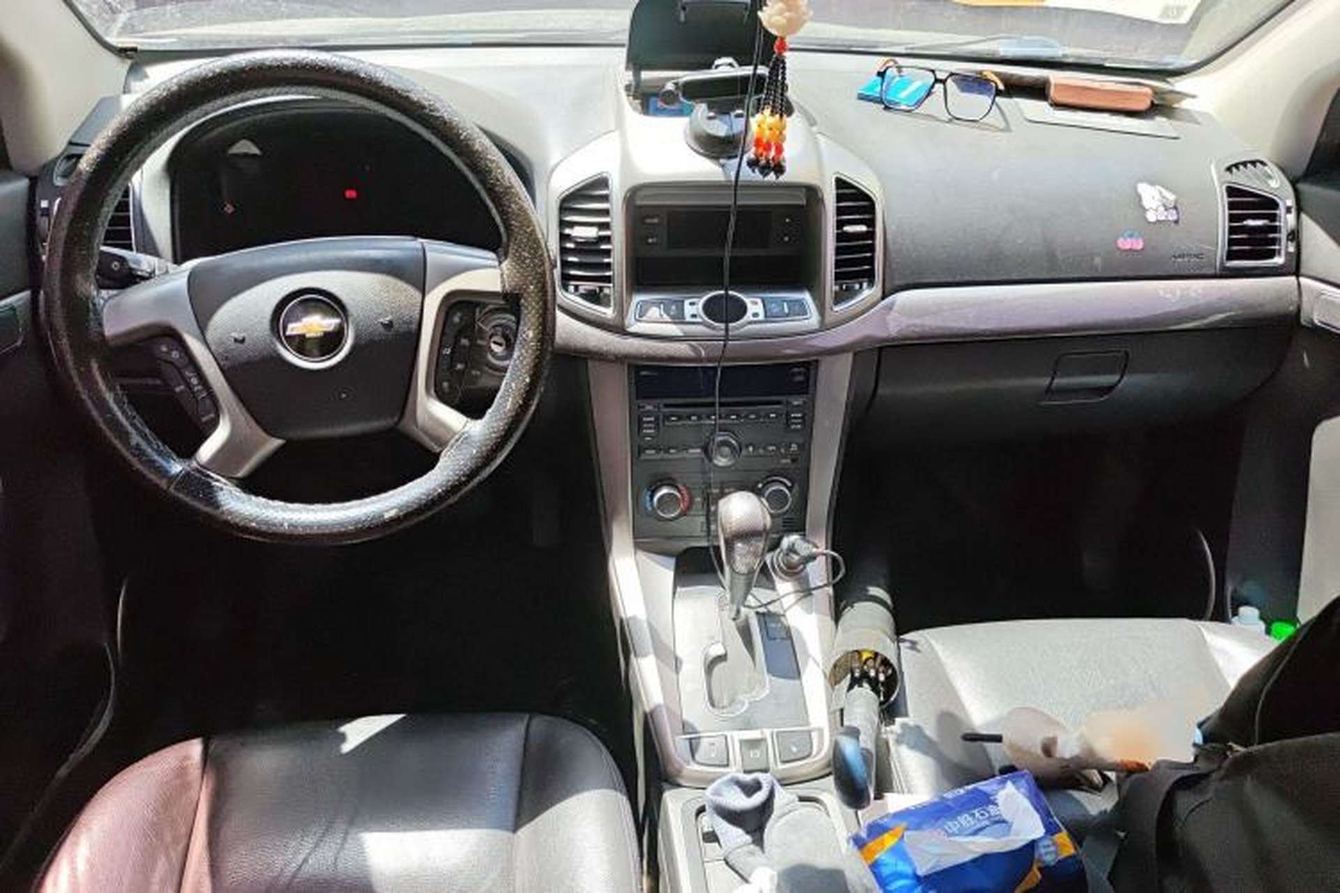 Used Chevrolet Captiva 2011 2.4 AT 7-Seater Luxury Edition Center Console