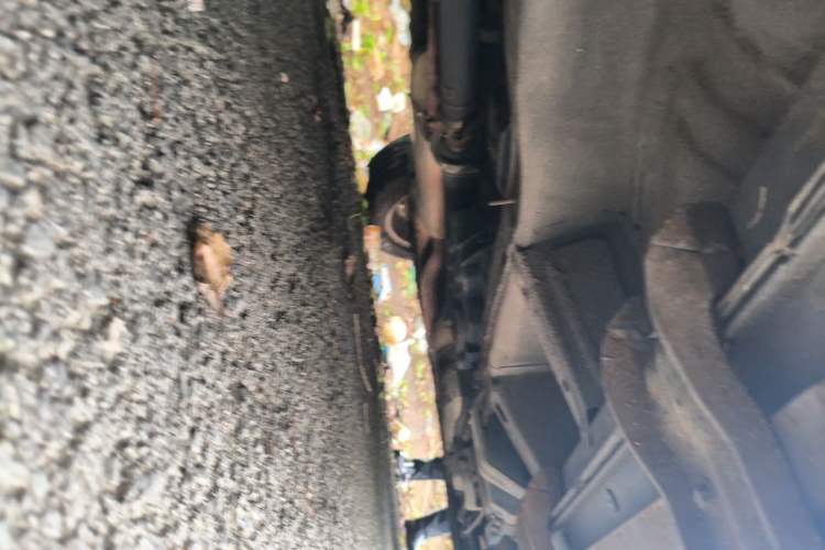 Used Chevrolet Captiva 2011 2.4 AT 7-Seater Luxury Edition Chassis Front Left
