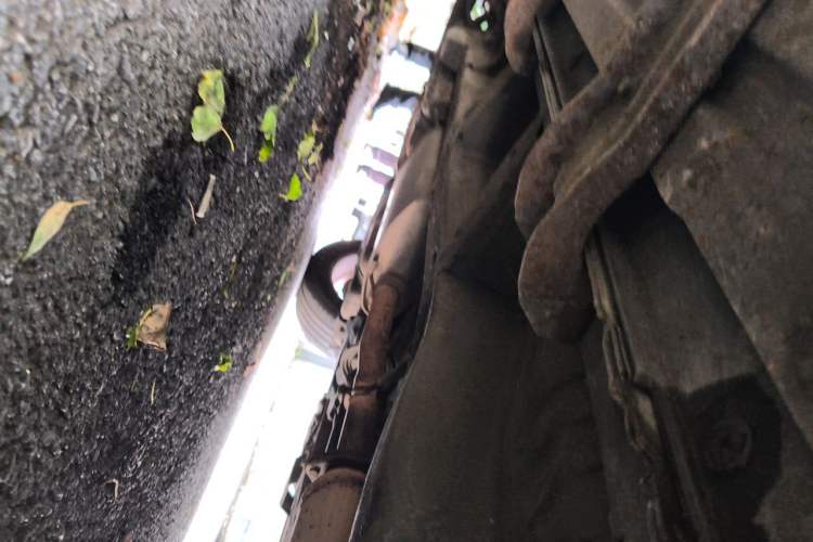 Used Chevrolet Captiva 2011 2.4 AT 7-Seater Luxury Edition Chassis Front Right