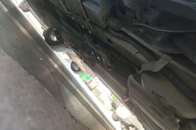 Used Chevrolet Captiva 2011 2.4 AT 7-Seater Luxury Edition Chassis Rear Left