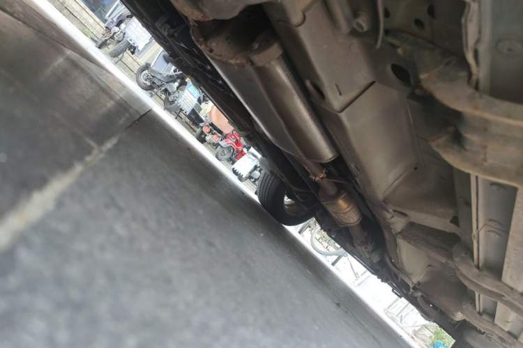 Used Chevrolet Captiva 2011 2.4 AT 7-Seater Luxury Edition Chassis Rear Right