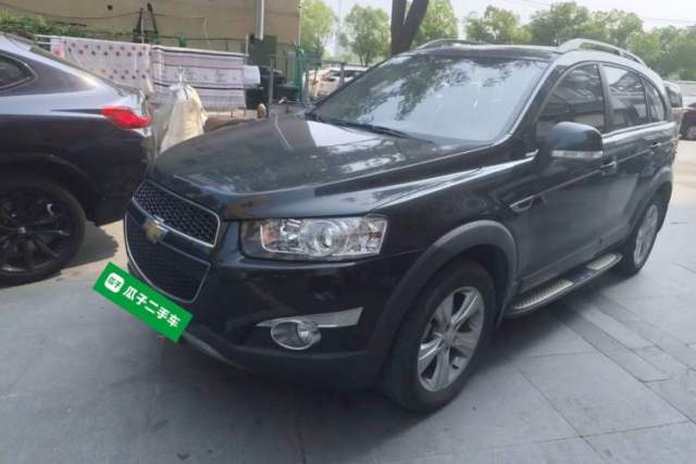 Used Chevrolet Captiva 2011 2.4 AT 7-Seater Luxury Edition