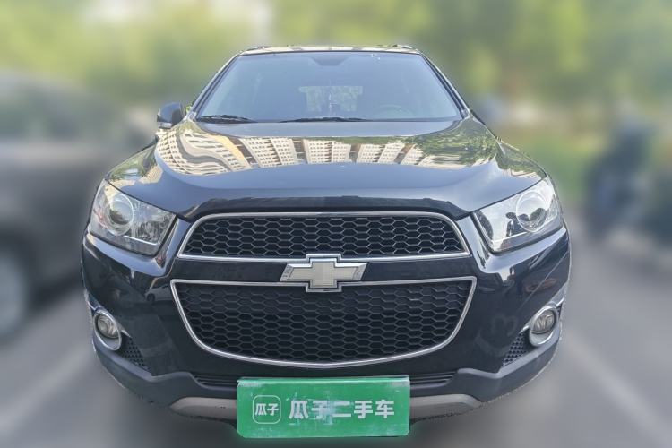 Used Chevrolet Captiva 2011 2.4 AT 7-Seater Luxury Edition Front