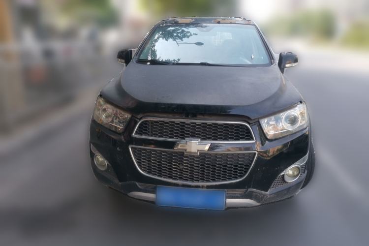 Used Chevrolet Captiva 2011 2.4 AT 5-Seater Comfort Edition Front