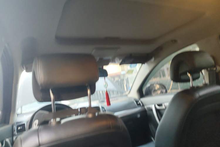 Used Chevrolet Captiva 2011 2.4 AT 7-Seater Luxury Edition Headliner
