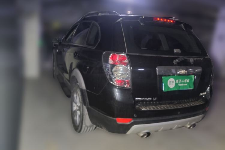Used Chevrolet Captiva 2011 2.4 AT 7-Seater Luxury Edition Rear Left 45 Deg