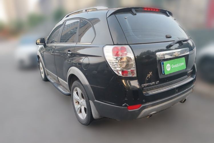 Used Chevrolet Captiva 2011 2.4 AT 7-Seater Luxury Edition Rear Left 45 Deg