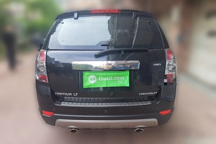 Used Chevrolet Captiva 2011 2.4 AT 7-Seater Luxury Edition Rear