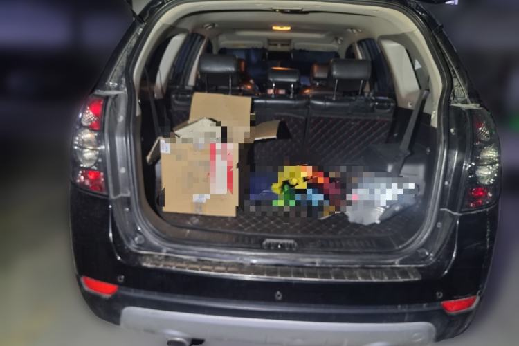 Used Chevrolet Captiva 2011 2.4 AT 7-Seater Luxury Edition Trunk