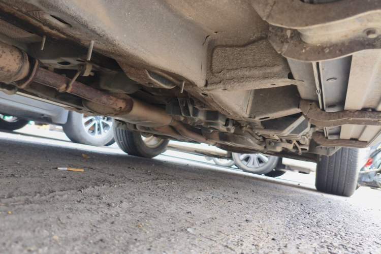 Used Chevrolet Captiva 2011 2.4 AT 7-Seater Luxury Navigation Edition Chassis Rear Left