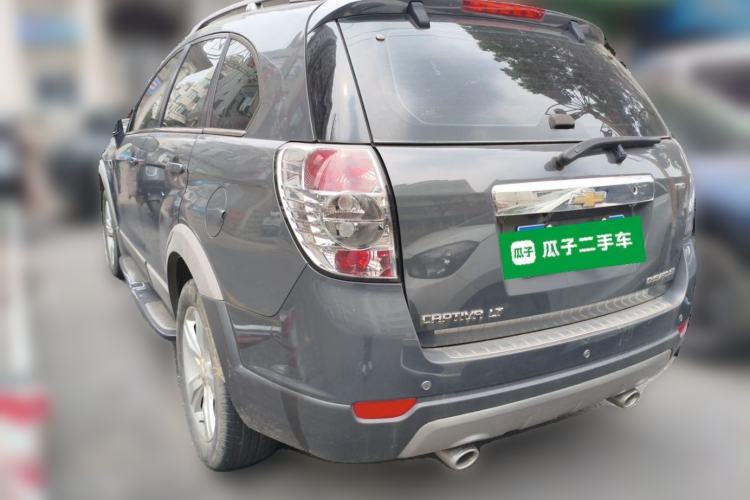 Used Chevrolet Captiva 2011 2.4 AT 7-Seater Luxury Navigation Edition Rear Left 45 Deg