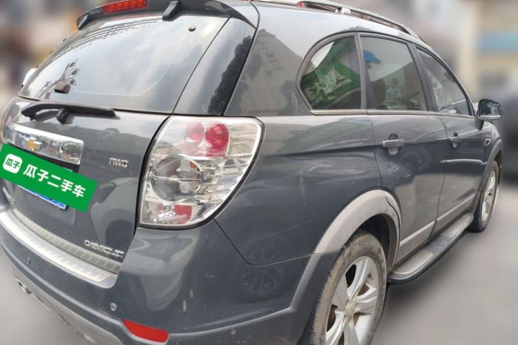 Used Chevrolet Captiva 2011 2.4 AT 7-Seater Luxury Navigation Edition Rear Right 45 Deg
