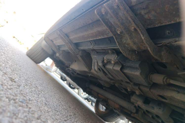 Used Chevrolet Captiva 2011 2.4 AT 7-Seater Luxury Edition Chassis Rear Left