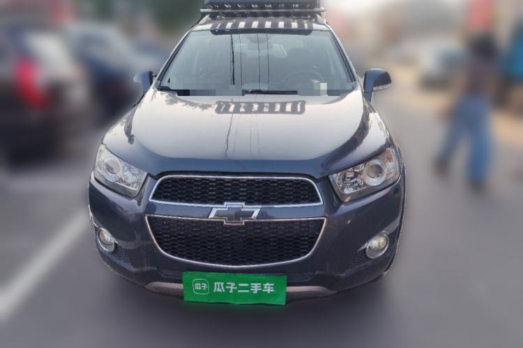 Used Chevrolet Captiva 2011 2.4 AT 7-Seater Luxury Edition Front
