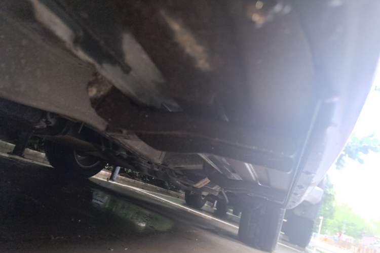 Used Chevrolet Captiva 2011 2.4 AT 7-Seater Luxury Edition Chassis Front Left