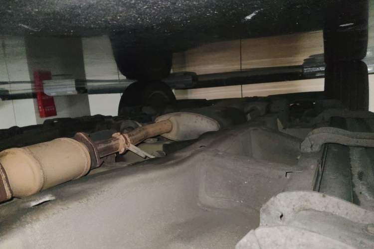 Used Chevrolet Captiva 2011 2.4 AT 5-Seater Comfort Edition Chassis Front Right