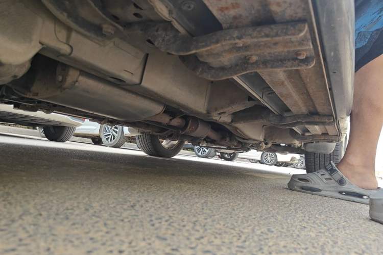 Used Chevrolet Captiva 2011 2.4 AT 7-Seater Luxury Navigation Edition Chassis Rear Right