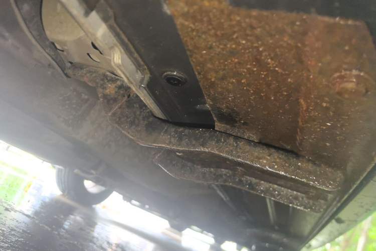 Used Chevrolet Captiva 2011 2.4 AT 7-Seater Luxury Edition Chassis Rear Right