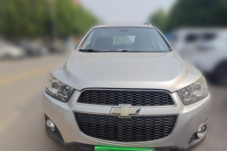 Used Chevrolet Captiva 2011 2.4 AT 7-Seater Luxury Navigation Edition Front