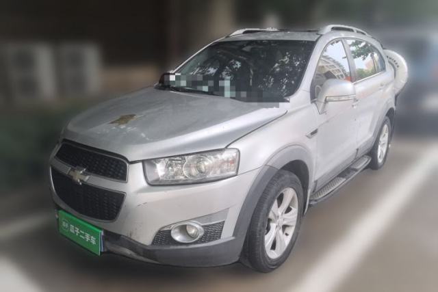 Used Chevrolet Captiva 2011 2.4 AT 7-Seater Luxury Edition