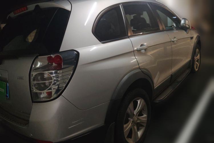 Used Chevrolet Captiva 2011 2.4 AT 5-Seater Comfort Edition Rear Right 45 Deg