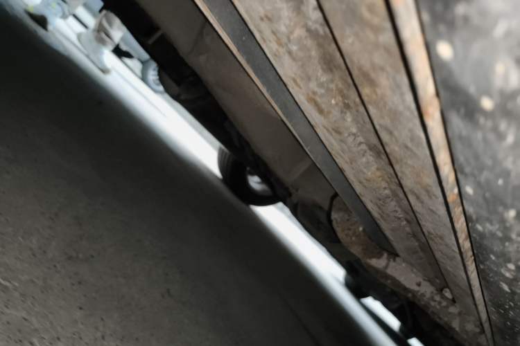 Used Chevrolet Captiva 2011 2.4 AT 5-Seater Comfort Edition Chassis Front Left