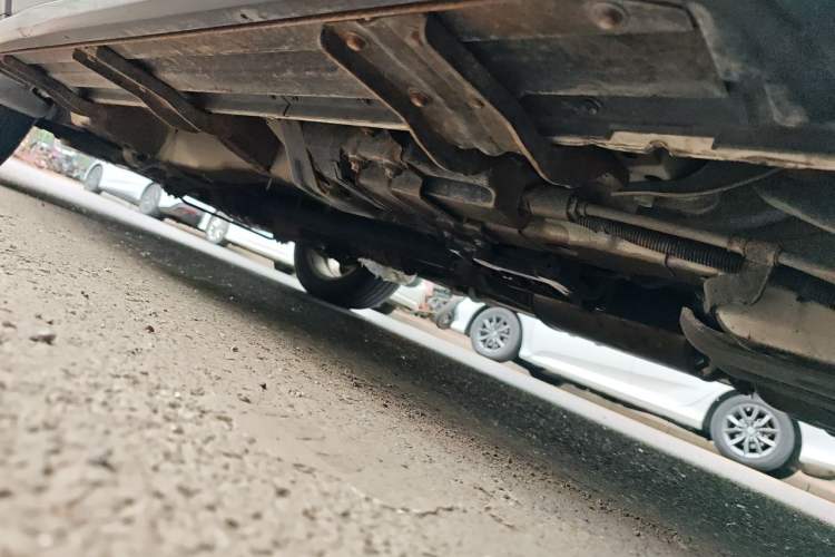 Used Chevrolet Captiva 2011 2.4 AT 7-Seater Luxury Edition Chassis Rear Left