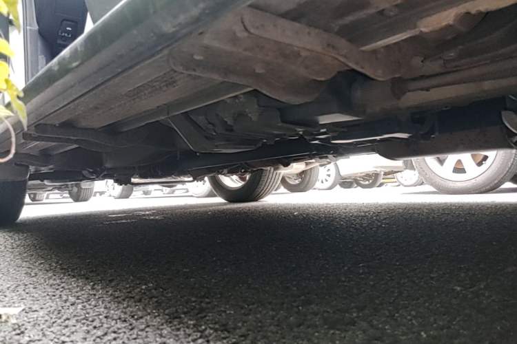 Used Chevrolet Captiva 2011 2.4 AT 7-Seater Luxury Edition Chassis Rear Left