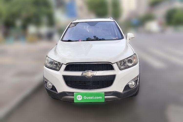 Used Chevrolet Captiva 2011 2.4 AT 7-Seater Luxury Navigation Edition Front