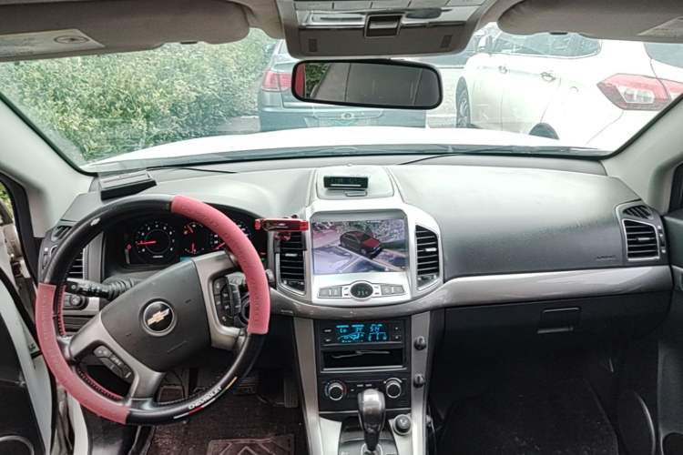 Used Chevrolet Captiva 2011 2.4 AT 7-Seater Luxury Edition Headliner