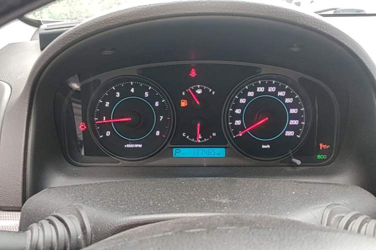 Used Chevrolet Captiva 2011 2.4 AT 7-Seater Luxury Edition Instrument Cluster