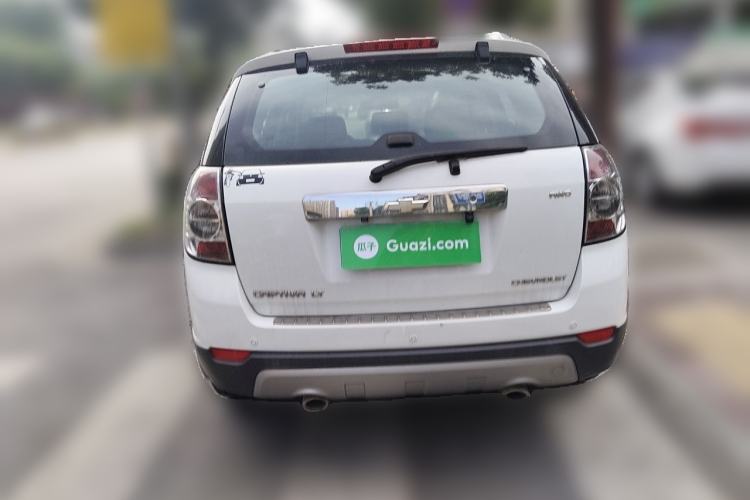 Used Chevrolet Captiva 2011 2.4 AT 7-Seater Luxury Navigation Edition Rear