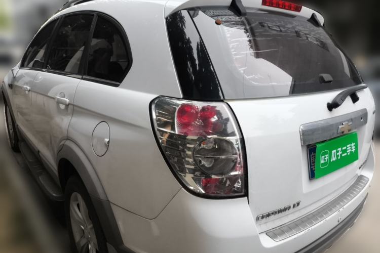 Used Chevrolet Captiva 2011 2.4 AT 5-Seater Comfort Edition Rear Left 45 Deg