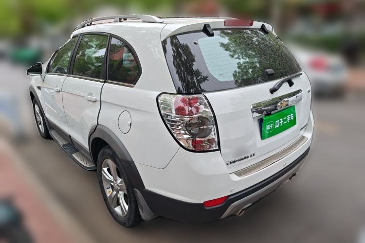 Used Chevrolet Captiva 2011 2.4 AT 7-Seater Luxury Edition Rear Left 45 Deg