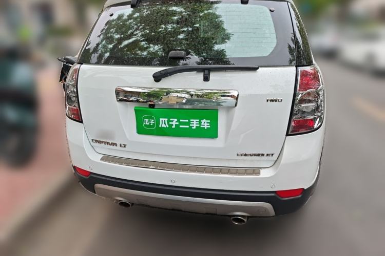 Used Chevrolet Captiva 2011 2.4 AT 7-Seater Luxury Edition Rear