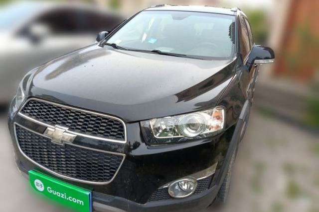 Used Chevrolet Captiva 2012 2.4L 4x4 Flagship Edition 7 Seats