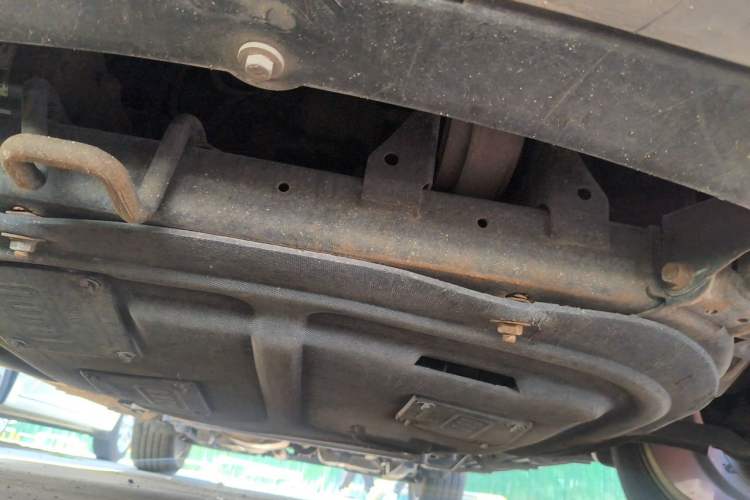 Used Chevrolet Captiva 2012 2.4L 4x4 Flagship Edition 7 Seats Chassis Front