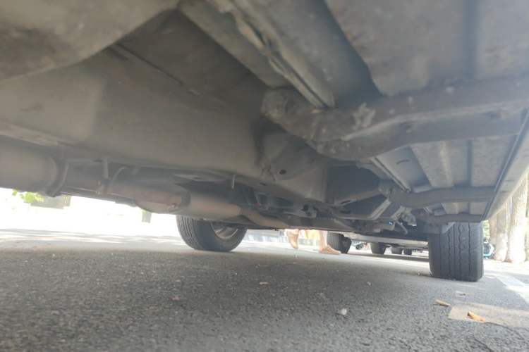 Used Chevrolet Captiva 2012 2.4L Two-Wheel Drive City Edition 5 Seats Chassis Front Left