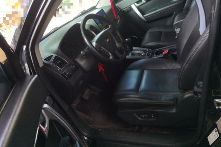 Used Chevrolet Captiva 2012 2.4L 4x4 Flagship Edition 7 Seats Driver Seat