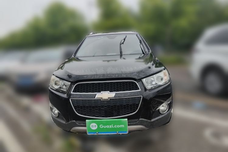 Used Chevrolet Captiva 2012 2.4L 4x4 Flagship Edition 7 Seats Front