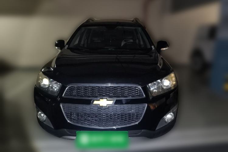Used Chevrolet Captiva 2012 2.4L 4x4 Flagship Edition 7 Seats Front
